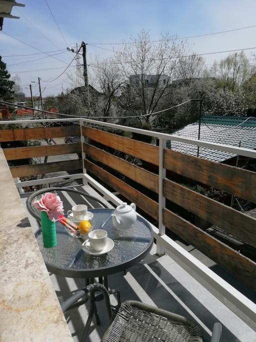 Cozy 1-Bdrm Apt In Dubec, Ideal For Work Or Study Sesvete Buitenkant foto